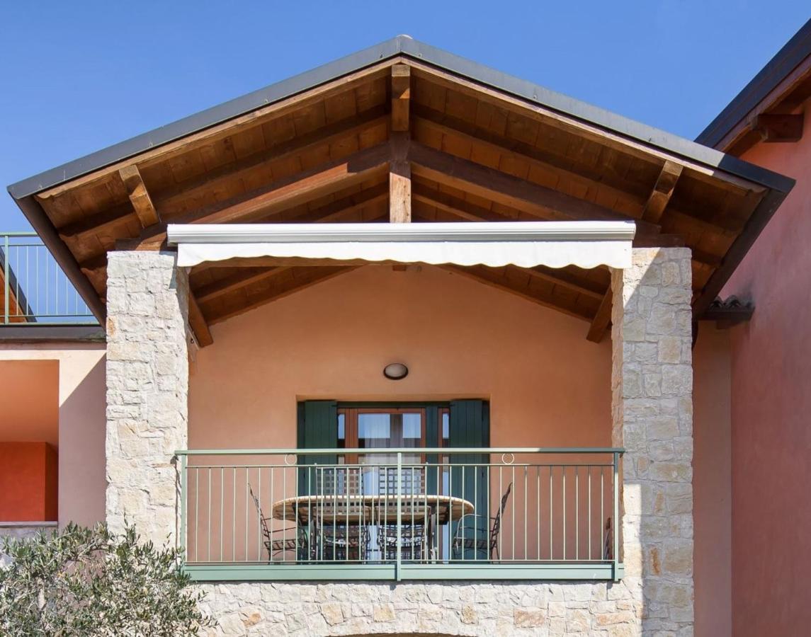 Casa Minerva Apartment Albisano Bagian luar foto