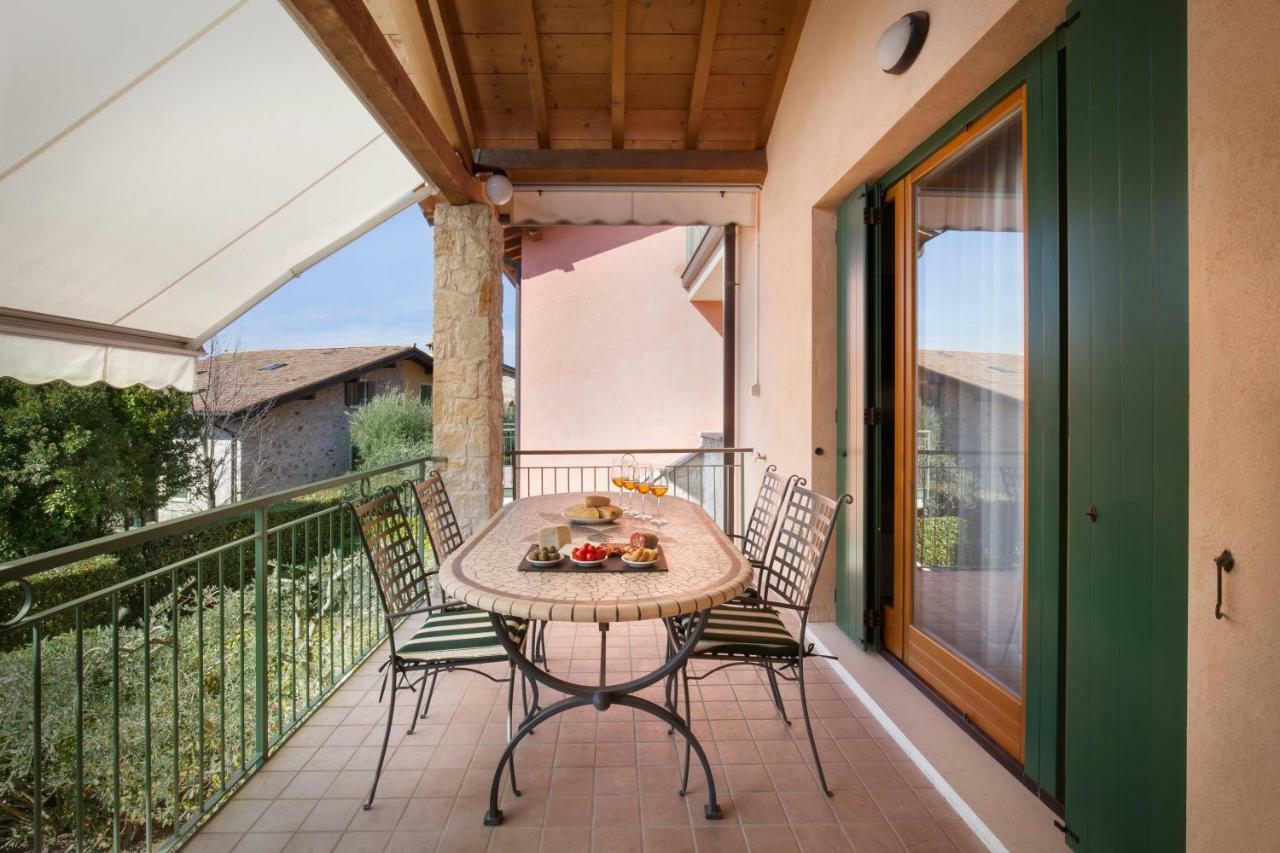 Casa Minerva Apartment Albisano Bagian luar foto