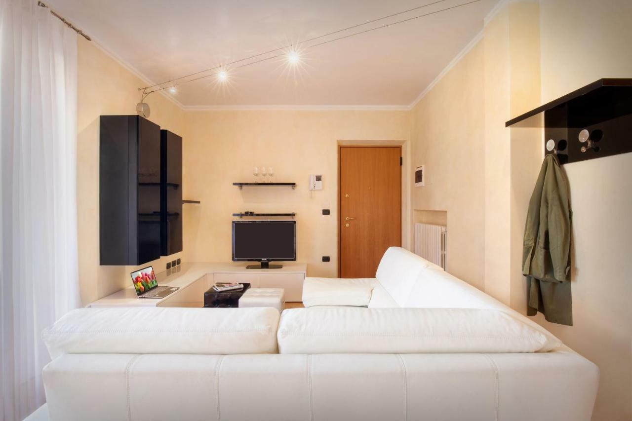 Casa Minerva Apartment Albisano Bagian luar foto