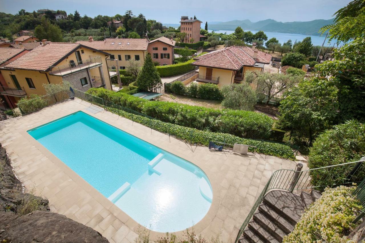 Casa Minerva Apartment Albisano Bagian luar foto